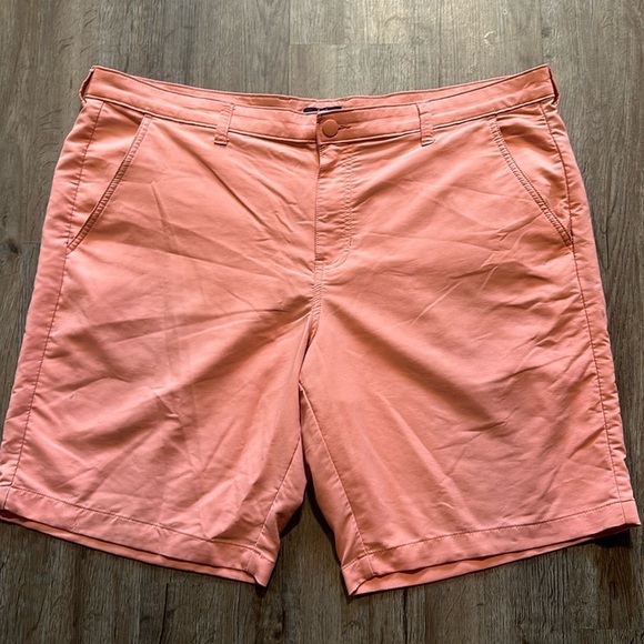GEORGE SHORTS SIZE(40) - Picture 1 of 9